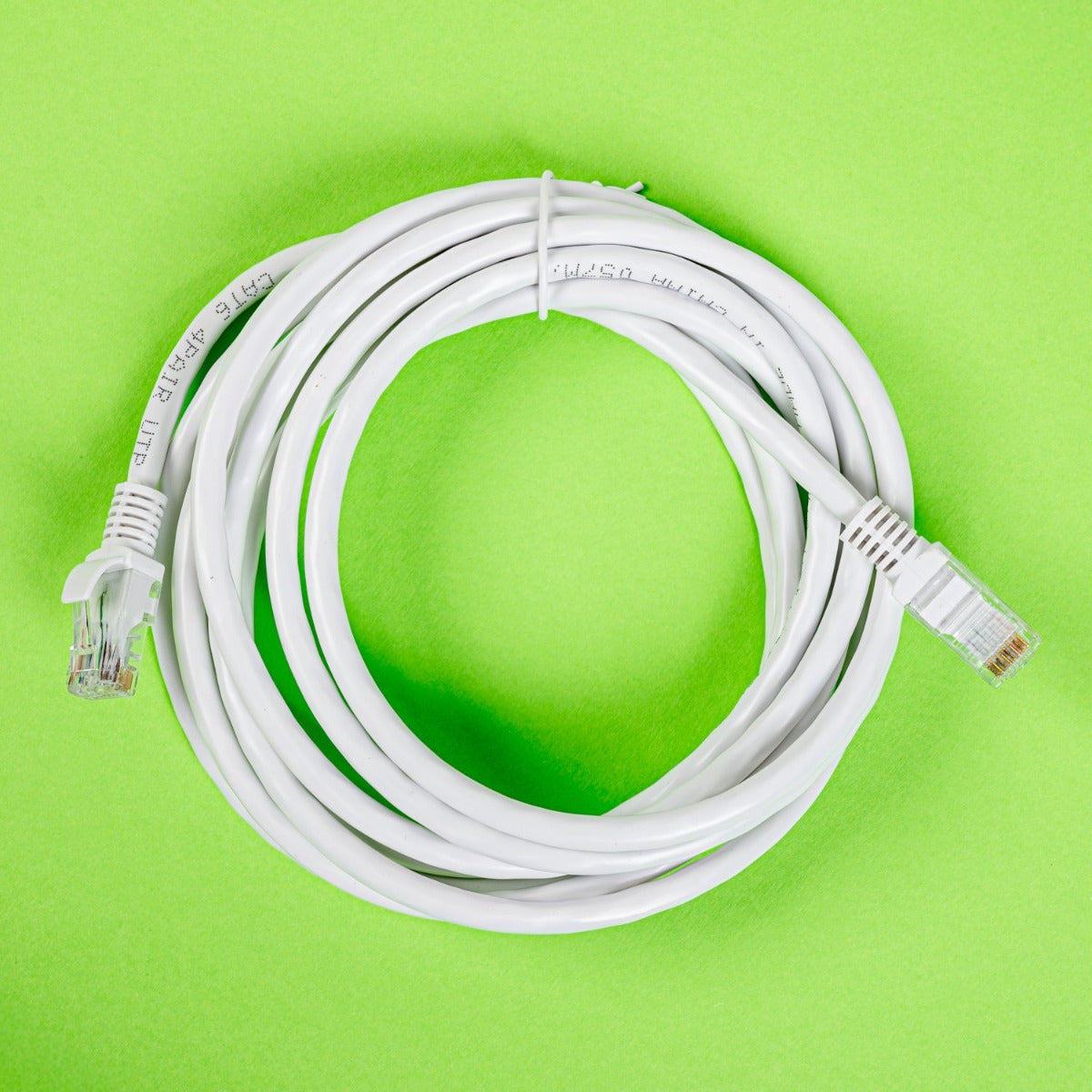 Gizzu Cat6 UTP Fly Lead Ethernet Network Cable 3m White