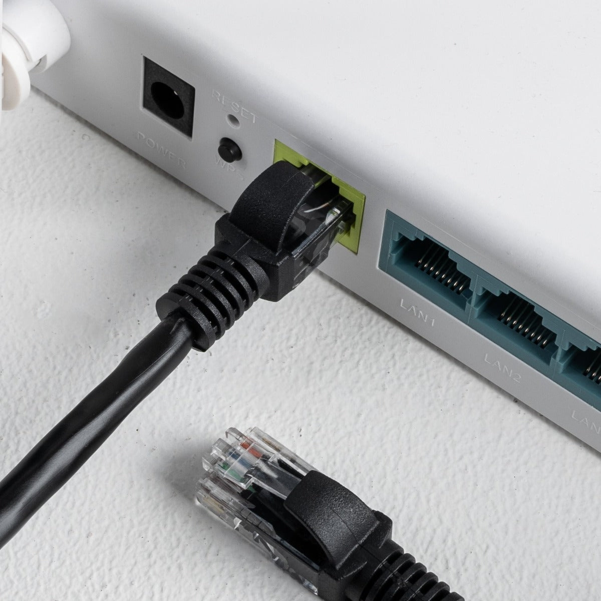 Gizzu Cat6 UTP Fly Lead Ethernet Network Cable 50cm - Black - Black