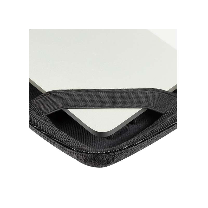 Rivacase 5131 Antishock Hardshell Laptop 15.6-inch - Black - Black