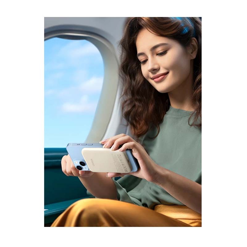 UGreen Magnetic Wireless Power Bank 5000mAh - White